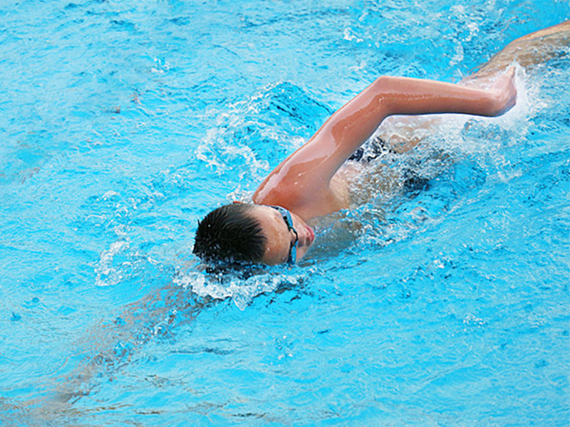 游泳池需要檢測哪些水質(zhì)項(xiàng)目（泳池水質(zhì)檢測標(biāo)準(zhǔn)是多少）